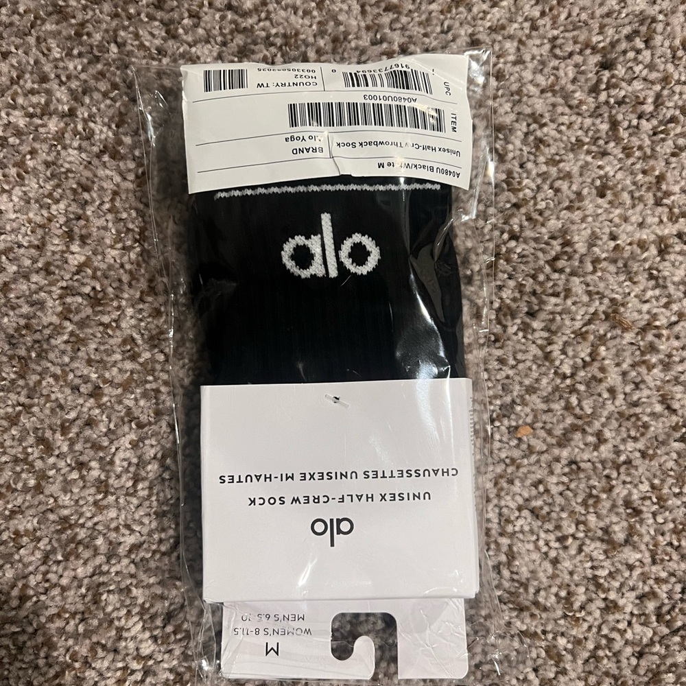 ALO Yoga Black Unisex Crew Socks